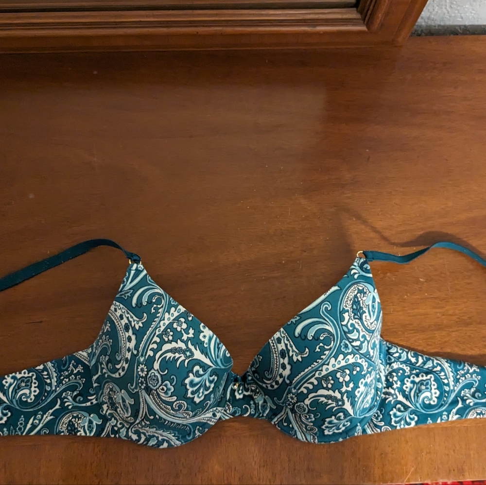 Soma embraceable average coverage bra